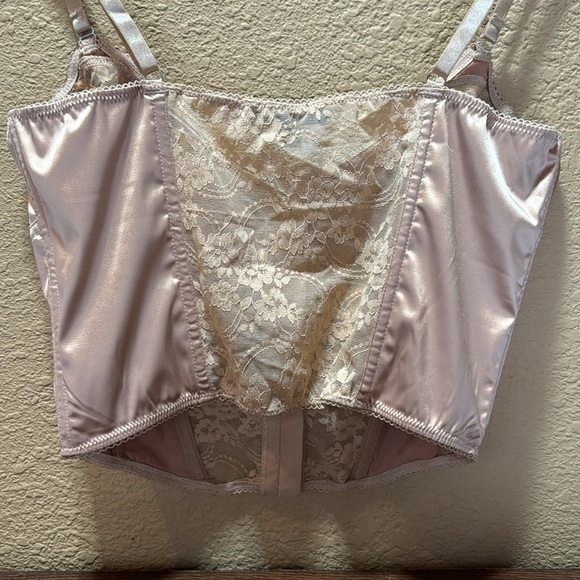LUXELIFE SATIN NUDE BUSTIER . Size Large - Picture 7 of 9